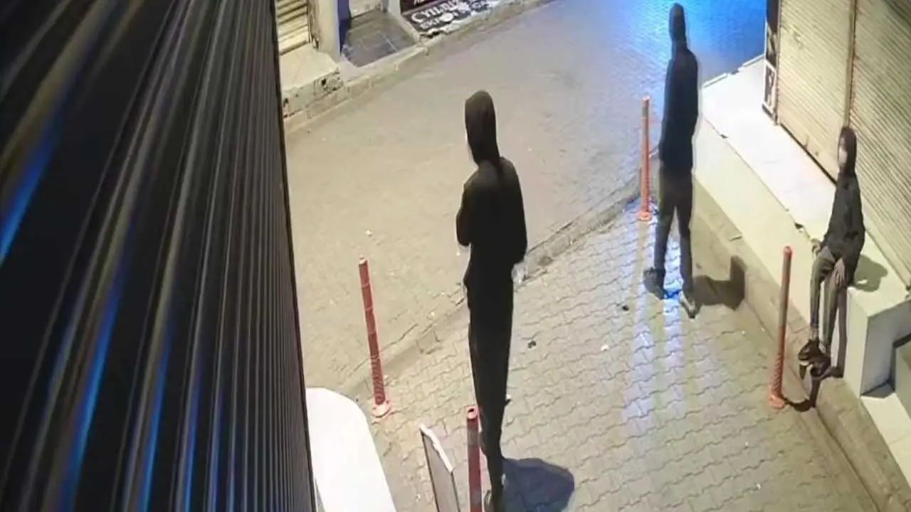 akdenizgercekkameraya-2.webp