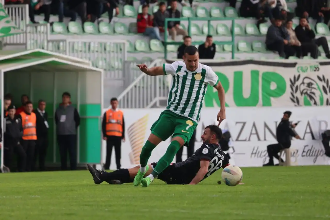 aliaga-fk-serik-spor-maci-ne-zaman-saat-kacta-hangi-kanalda-2.webp