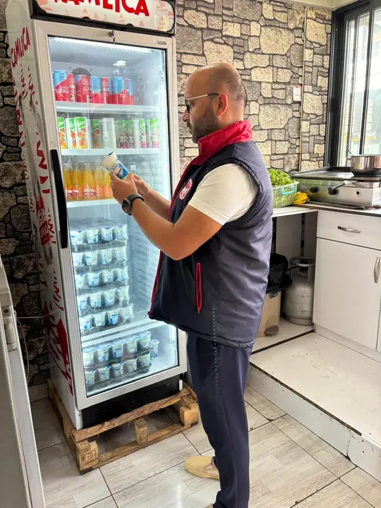 antalyada-kantinden-mutfaga-her-nokta-denetlendi-4.webp