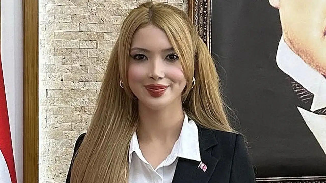 ladik-kaymakami-tugce-orhan-kimdir-nerelidir-kac-yasinda-7274akdenizgerceks.webp