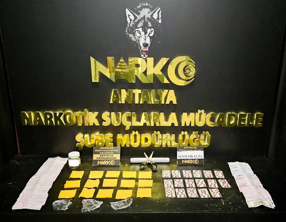 uyusturucu-tacirlerine-nefes-yok-antalyada-7-gunde-267-supheli-yakalandi-5.webp