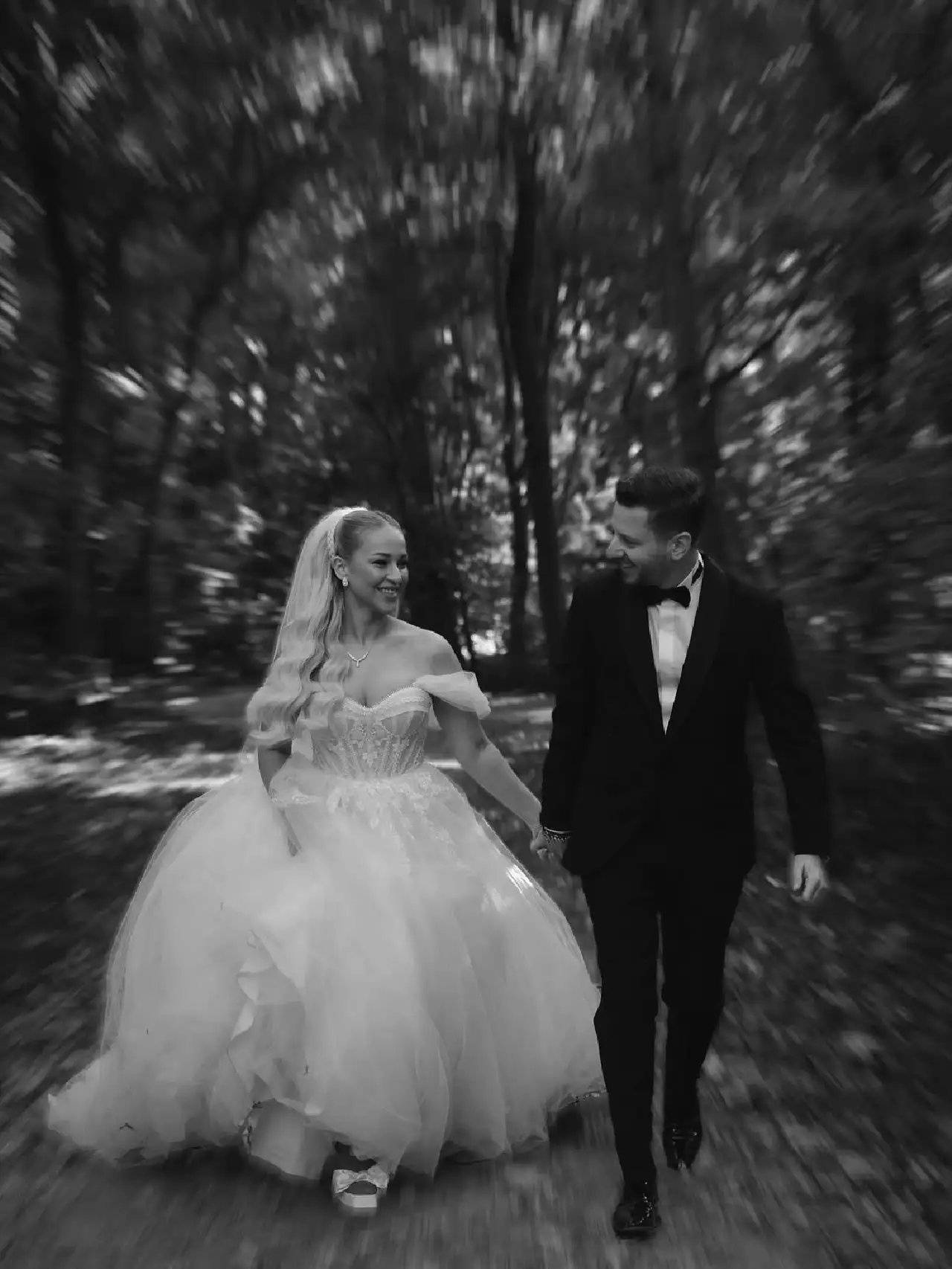 dj-mert-aydin-53-gun-suren-merve-bolugur-evliliginin-ardindan-uc-yil-sonra-fatma-savkla-nikah-masasina-oturdu12akdenizgerceks.webp