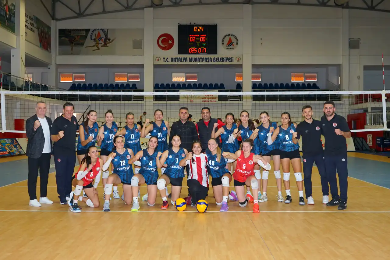 filenin-akrepleri-evinde-denizli-buyuksehire-set-vermeden-3-0-kazandi.webp