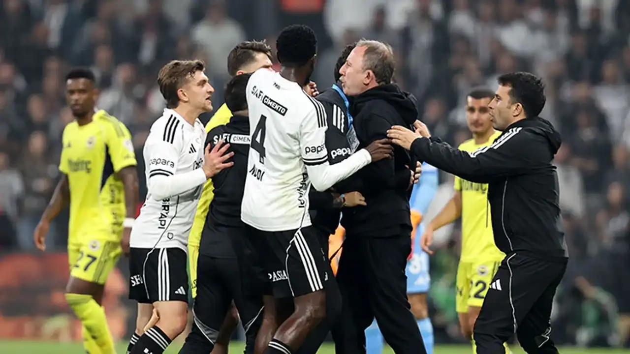 besiktas-fenerbahce-macinda-sok-sergen-yalcin-kirmizi-kart-gorur-iddiasi-ortaligi-karistirdi-3.webp