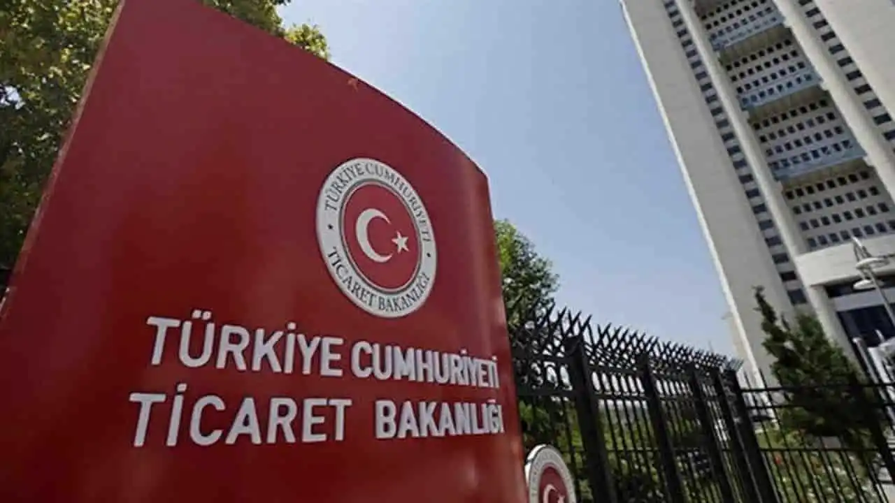 akdenizgercek-bakanliktan-kara-cuma-uyarisi-iste-dikkat-etmeniz-gerekenler-1.webp
