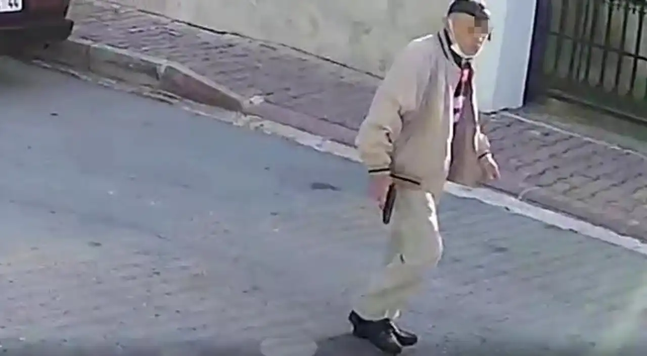 antalyada-emekli-polis-kopegi-vurmustu-emekli-polise-hapis-talebi-4.webp