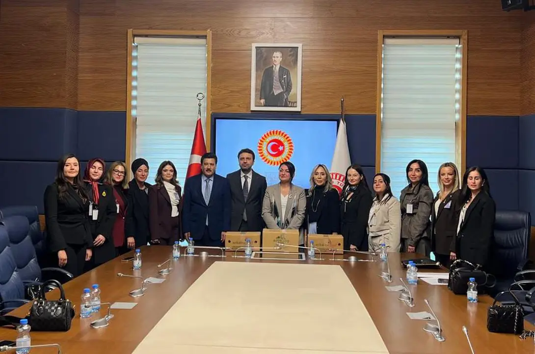 alanyali-girisimci-is-kadinlari-tbmmde-2.webp