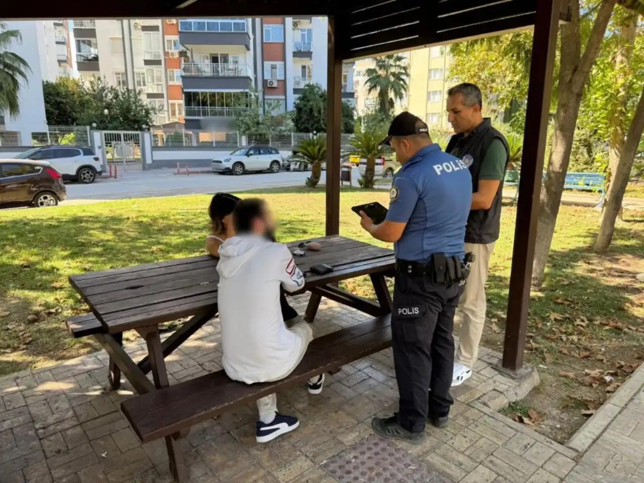 aw574311-05-gazete.webp