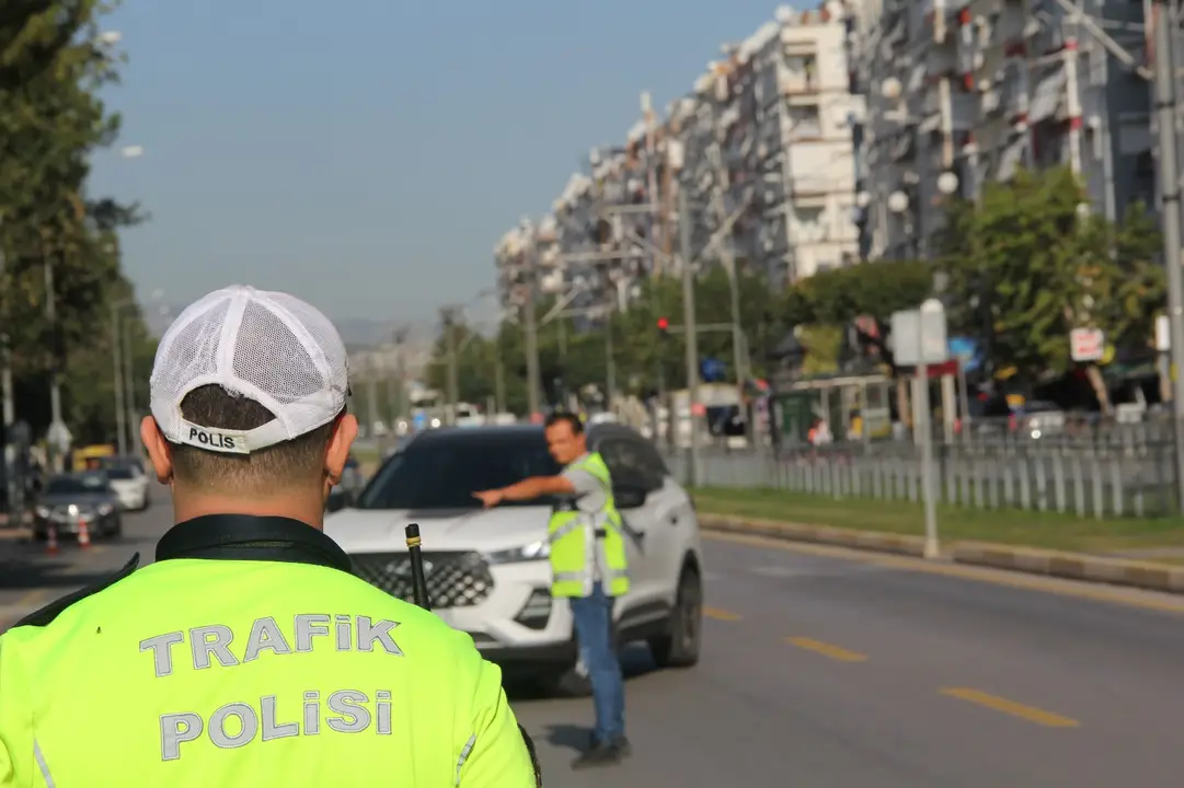 antalyada-35-bin-trafik-cezasi-kesildi-4.webp