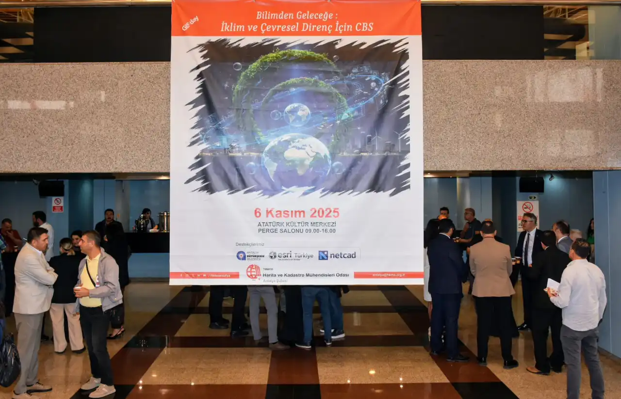 hkmo-antalyadan-cbs-etkinligi-uzmanlardan-iklim-krizi-icin-uyari-3.webp