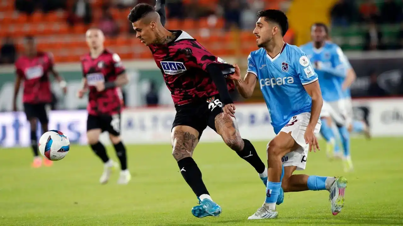 alanyaspor-trabzonspor-maci-ne-zaman-saat-kacta-hangi-kanalda-3.webp