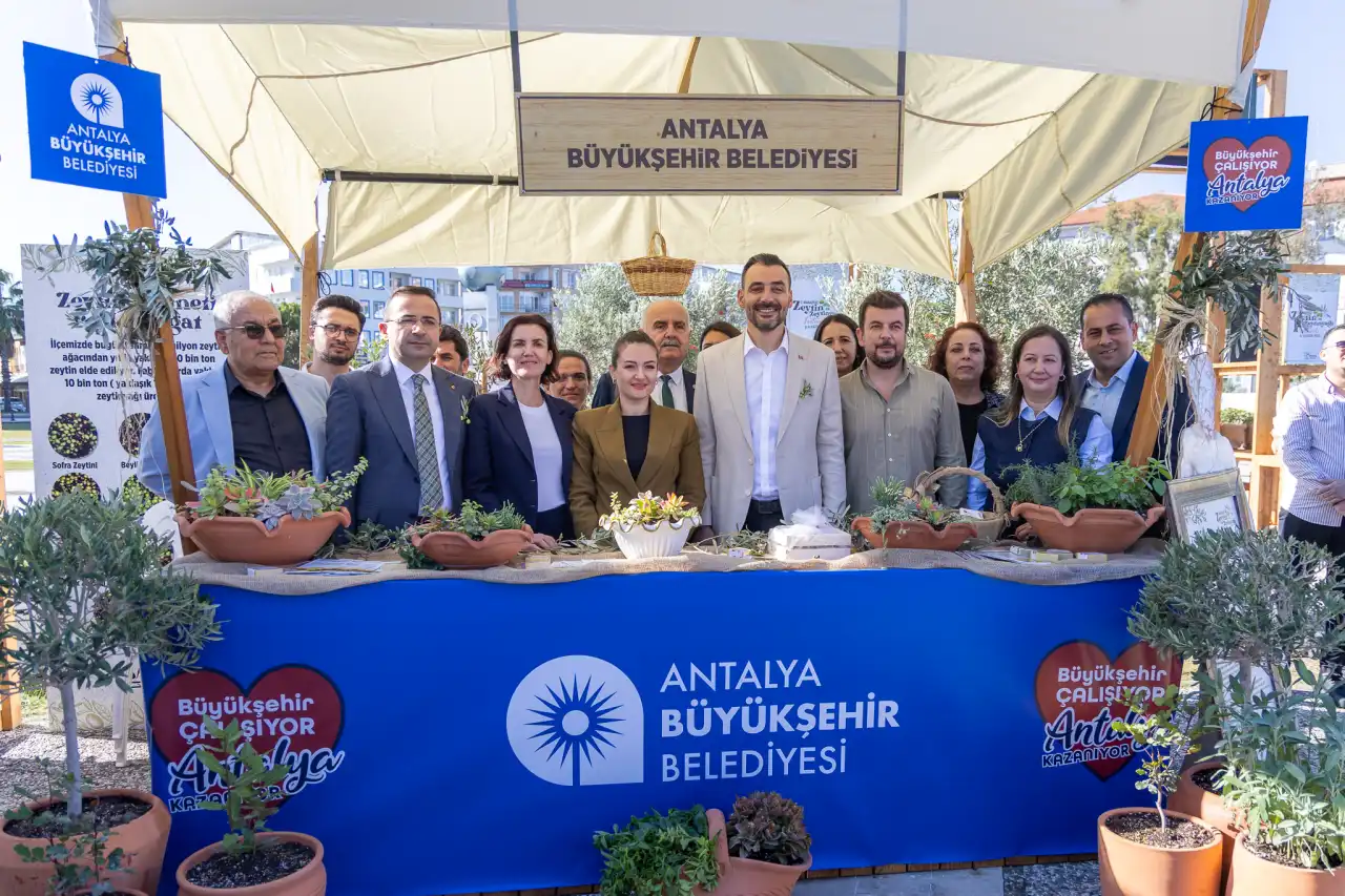 antalya-bb-baskan-vekili-ozdemir-madencilik-adi-altinda-zeytine-zarar-verilemez-3.webp