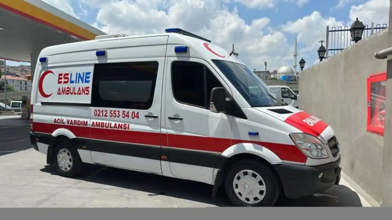 antalyada-ogrenci-pansiyonunda-gida-zehirlenmesi-12-ogrenci-hastaneye-kaldirildi-1.webp