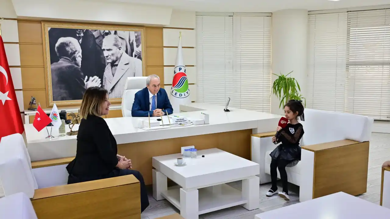 akdenizgercek-minikler-10-kasimda-ataturku-konustu-1.webp