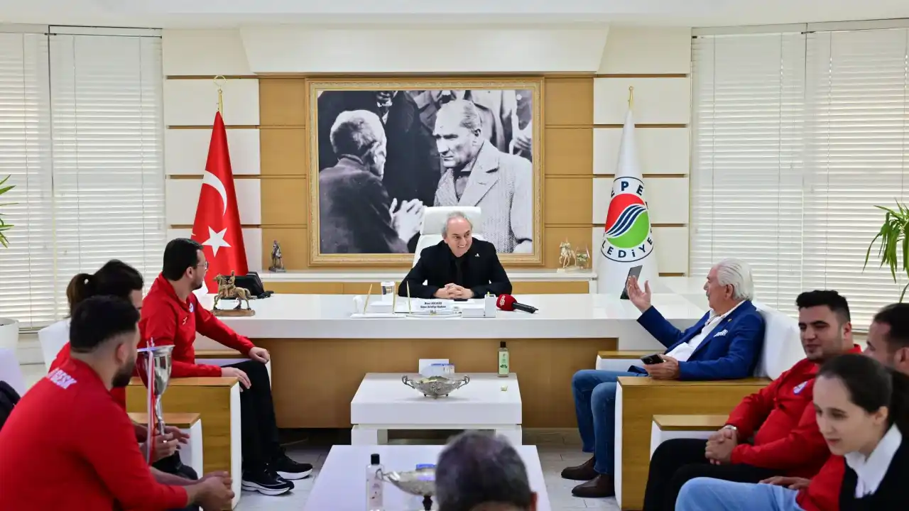 akdenizgercek-turkiye-ikinciligi-antalyaya-geldi-iste-tarihi-basari-1.webp