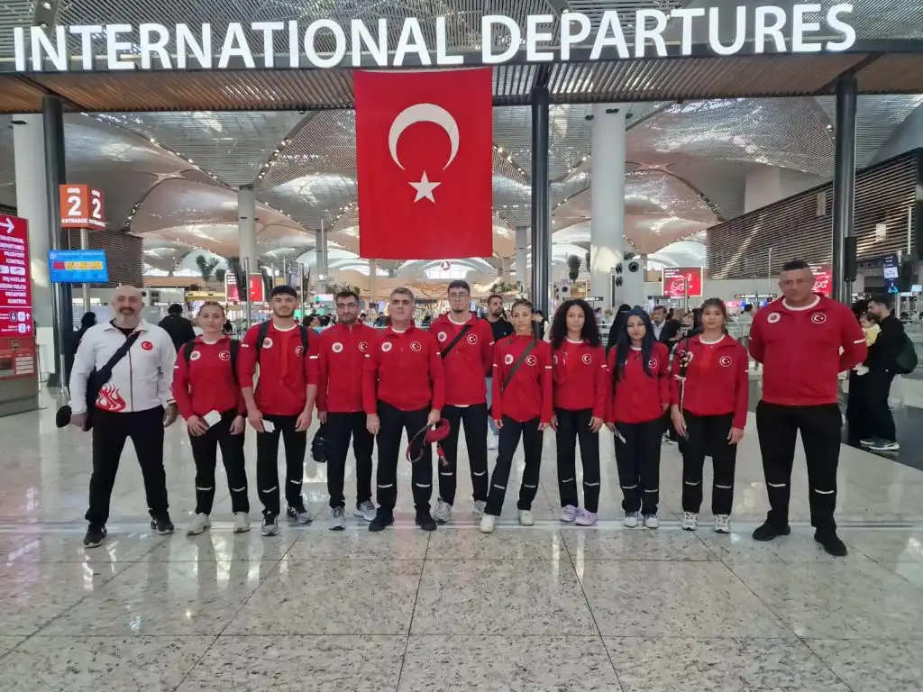 genc-milliler-taylandda-jujitsu-dunya-sampiyonasinda-madalya-pesinde-2.webp