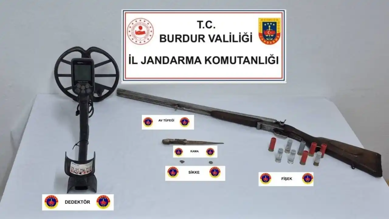 burdurda-kacakcilik-operasyonu-2-supheli-gozaltina-alindi-1.webp