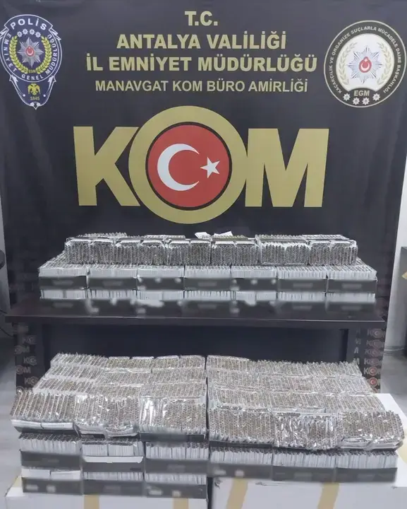 antalyada-2-haftada-40-operasyon-binlerce-urun-ele-gecti-3.webp