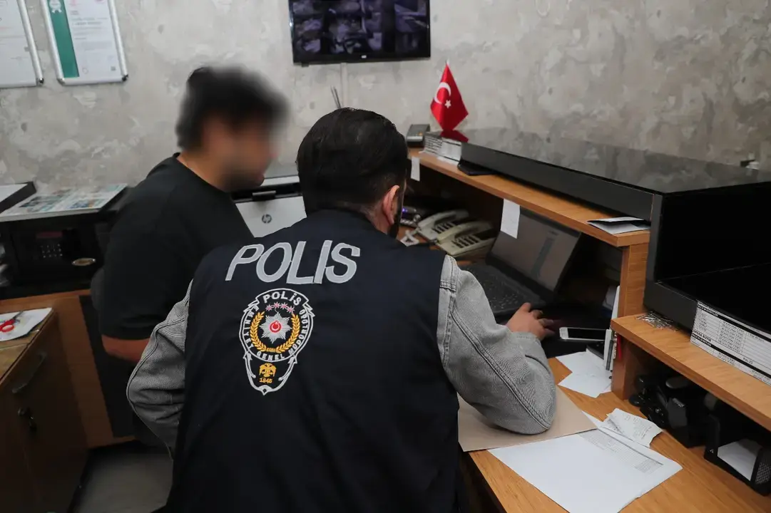 antalyada-718-isletme-denetlendi-usulsuzlukler-ortaya-cikti-2.webp