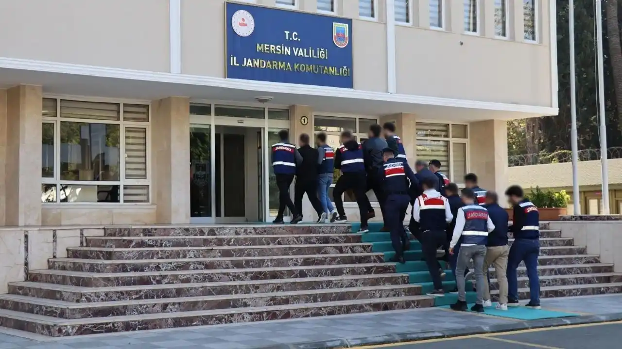mersinde-34-supheli-jandarma-operasyonuyla-tutuklandi-1.webp