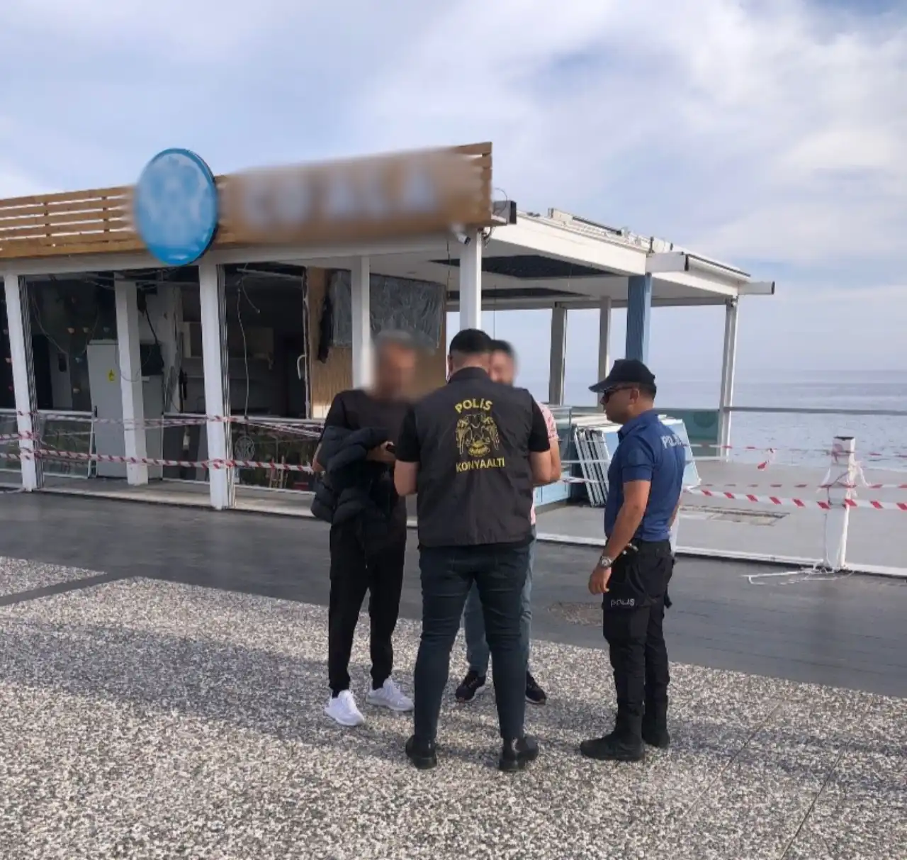 antalyada-son-iki-haftada-433-bin-kisi-sorgulandi-390-supheli-tutuklandi-3.webp