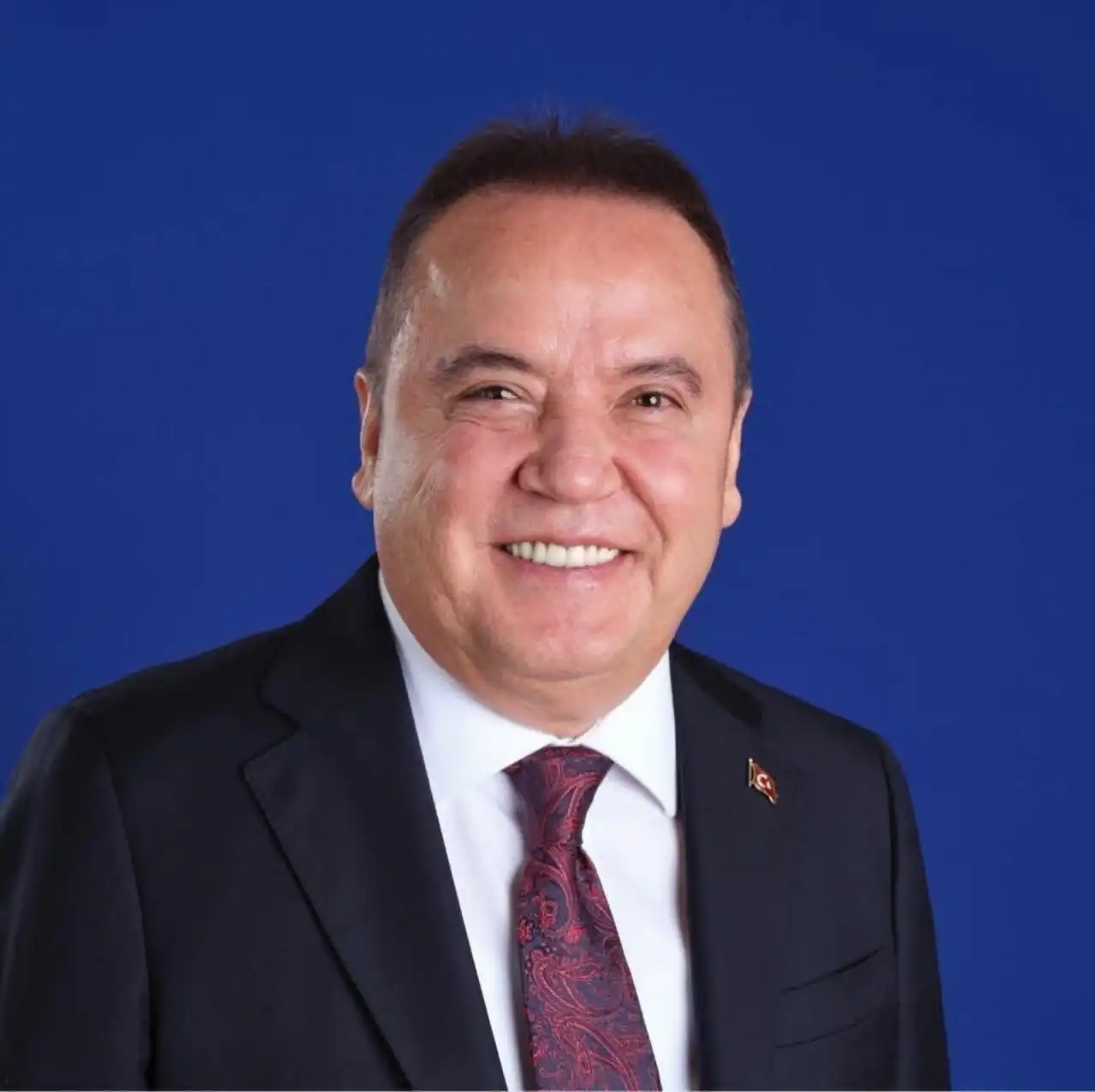 hastaneye-kaldirilan-muhittin-bocek-tedavi-sonrasi-yeniden-cezaevine-goturuldu-3.webp