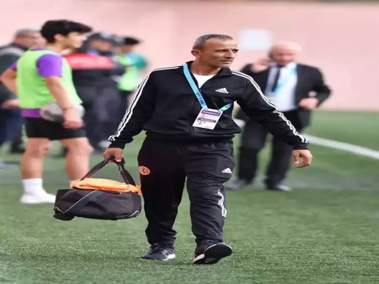 antalyasporun-malzemecisi-orhanin-ilginc-aile-hikayesi-3.webp
