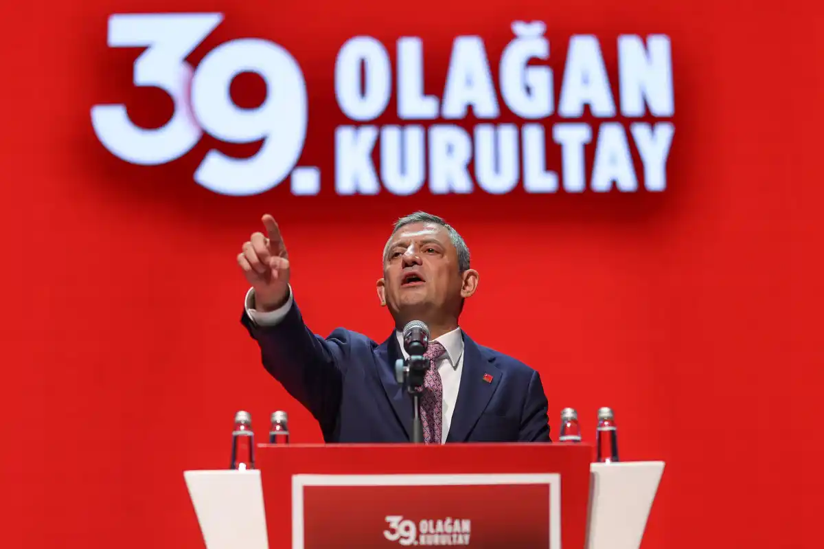 akdenizgercekchp-kurultayinda-surpriz-degisiklik-1.webp