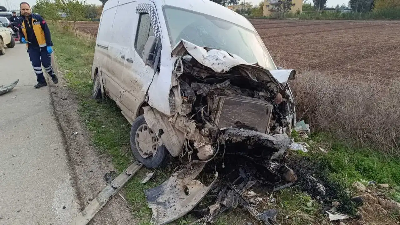 akdenizgercekdemir-yiginina-3