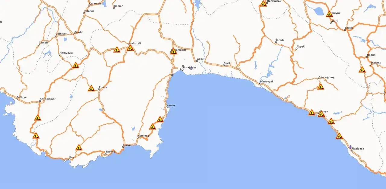 antalyada-bu-yollara-dikkat-manavgattan-korkuteline-7-ilce-13-noktada-calisma