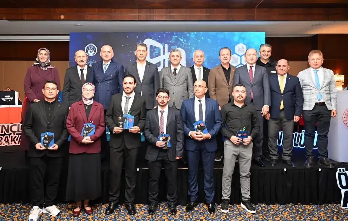 antalyada-iyilikle-yukselen-gonuller-odullendirildi