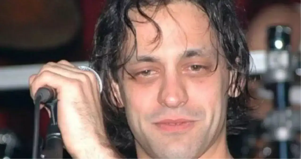 kaan-tangoze-baltalar-elimizde-sarki-sozleri