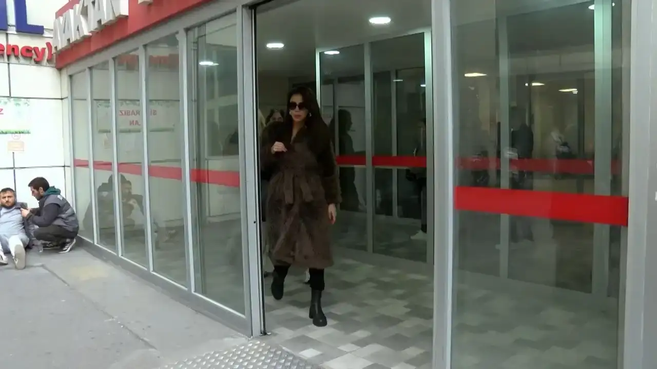 unlu-spikerler-meltem-acet-ela-rumeysa-cebeci-ve-hande-sarioglu-gozaltina-alinmisti-yeni-gelisme-yasandi