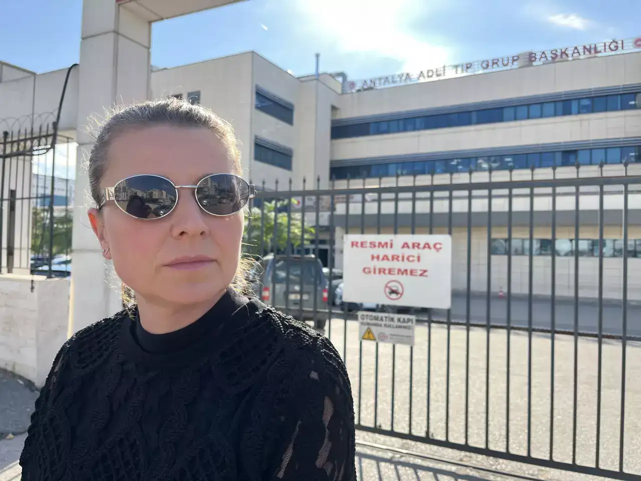 estetik-operasyon-icin-antalyaya-gelmisti-yogun-bakimda-hayatini-kaybetti