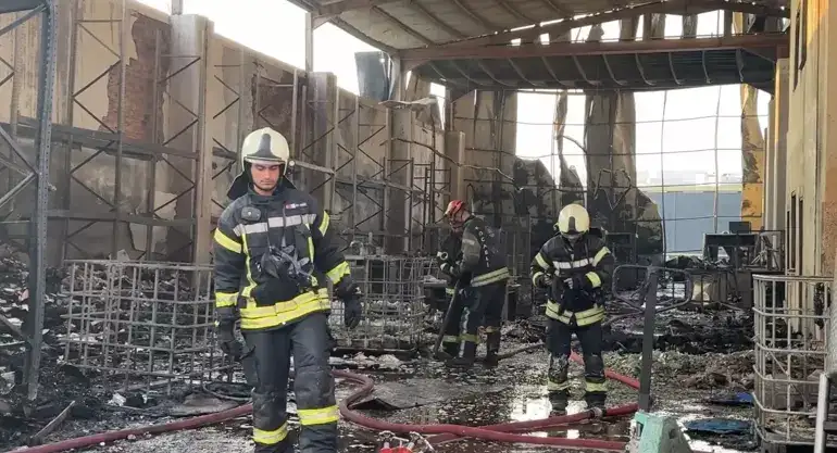 dilovasi-faciasi-sonrasi-flas-gelisme-7-kamu-gorevlisi-aciga-alindi