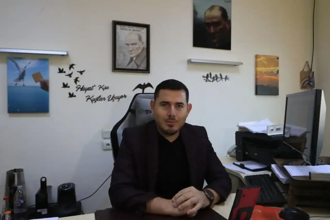 depremde-video-cekmek-neden-tehlikeli-psikiyatri-uzmanindan-uyari