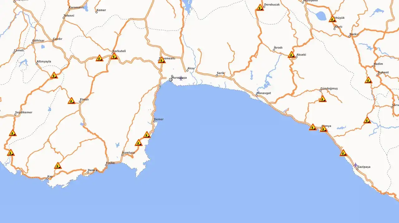 yola-cikmadan-bakin-antalyada-9-ilce-14-noktada-calisma