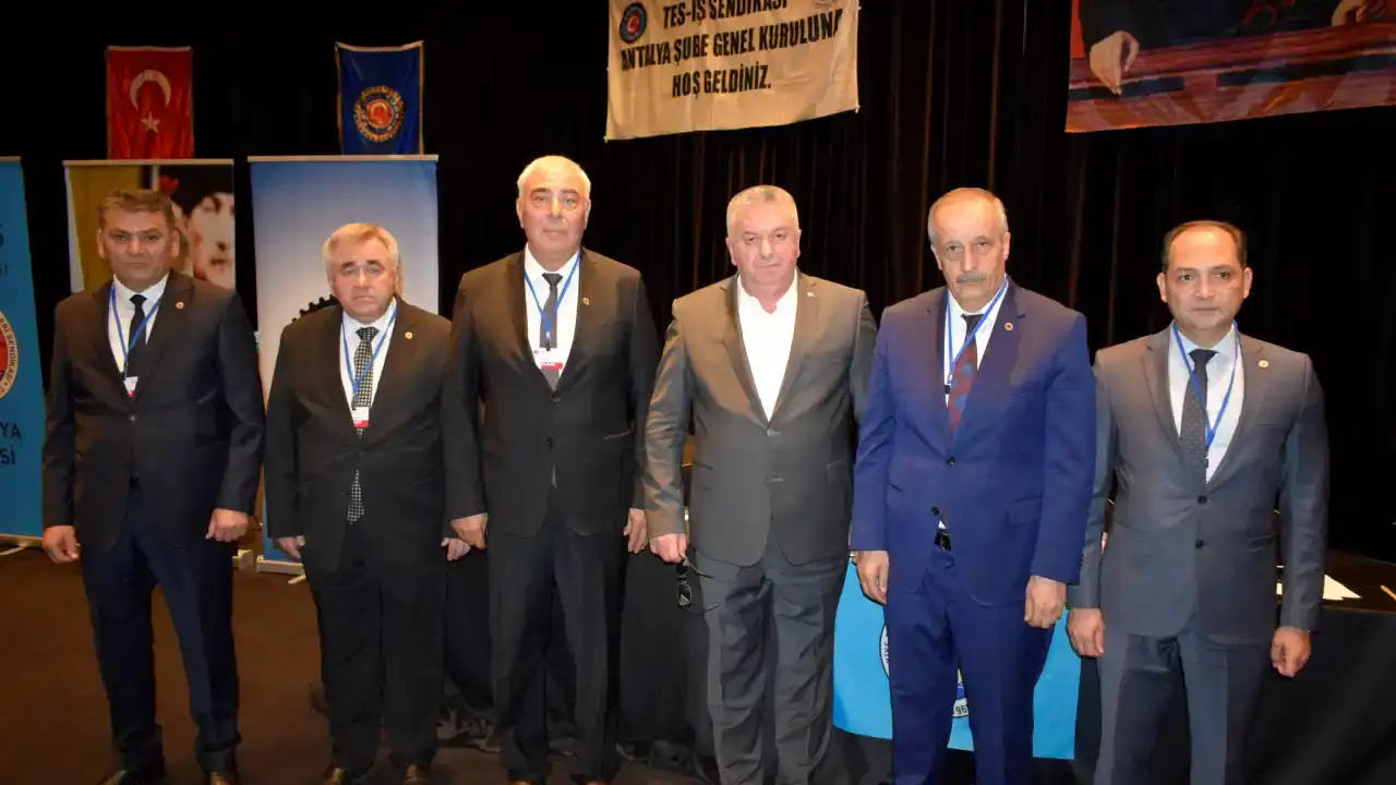 antalyada-emekcilerden-asgari-ucrette-adalet-cagrisi
