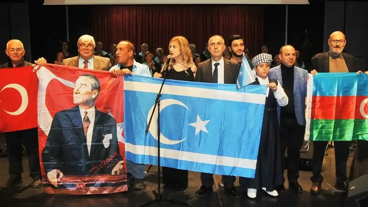 antalyada-anadoludan-kerkuke-uzanan-ezgiler-salonu-buyuledi-3