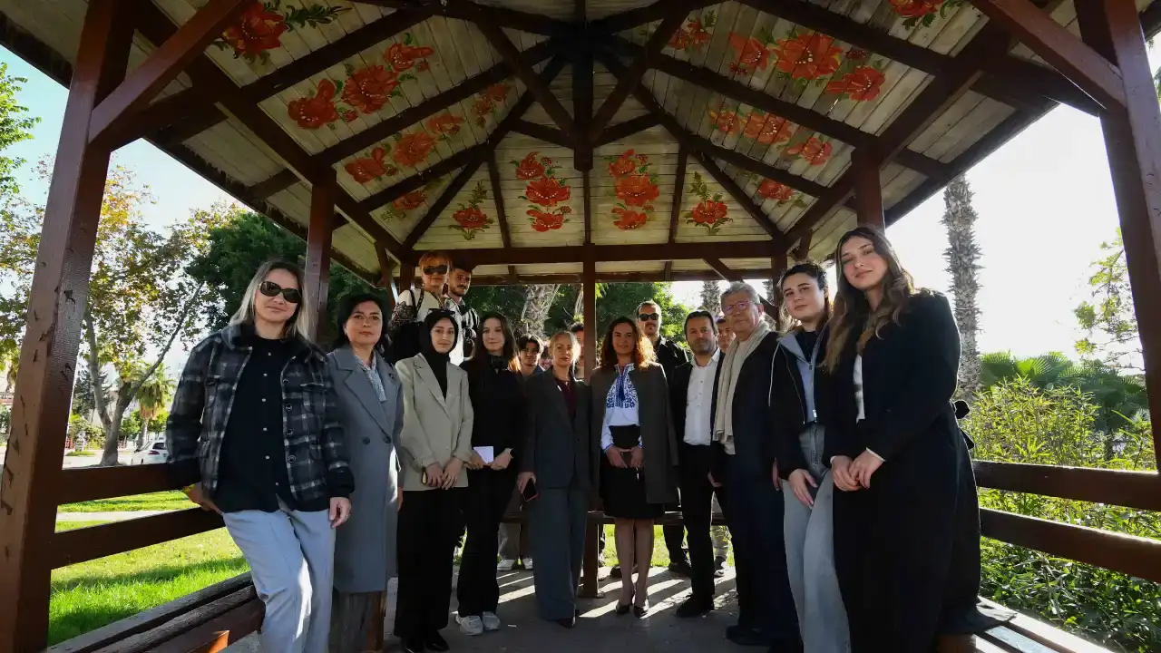 antalyada-universitelilere-cok-kulturlu-kent-deneyimi