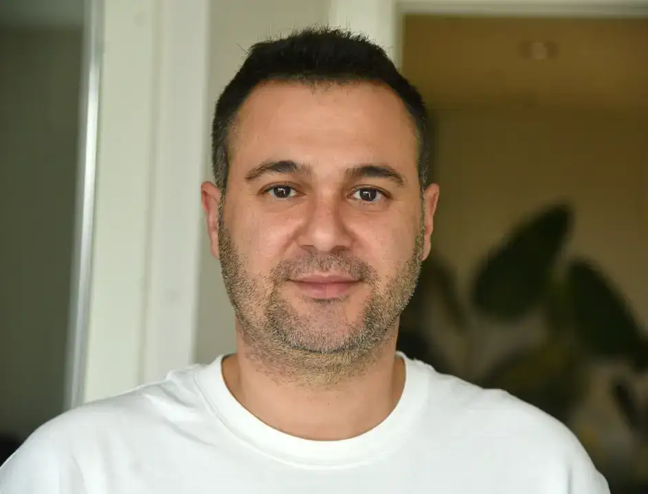 antalyada-yilbasi-oncesi-internetten-sahte-alkol-uyarisi-bidonla-alip-pet-sisede-satiyorlar