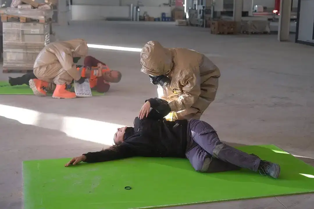 bucak-osbde-kimyasal-sizinti-senaryosu-20-isci-tahliye-edildi