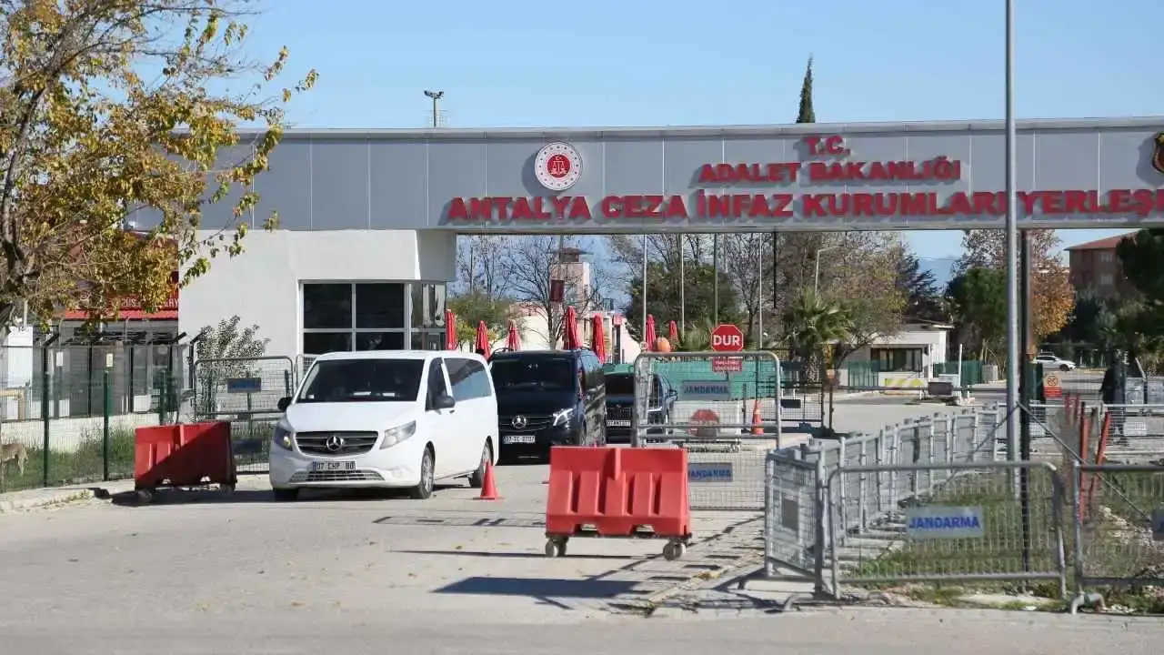 chpli-zeybek-antalyada-bocek-icin-cagri-yapti