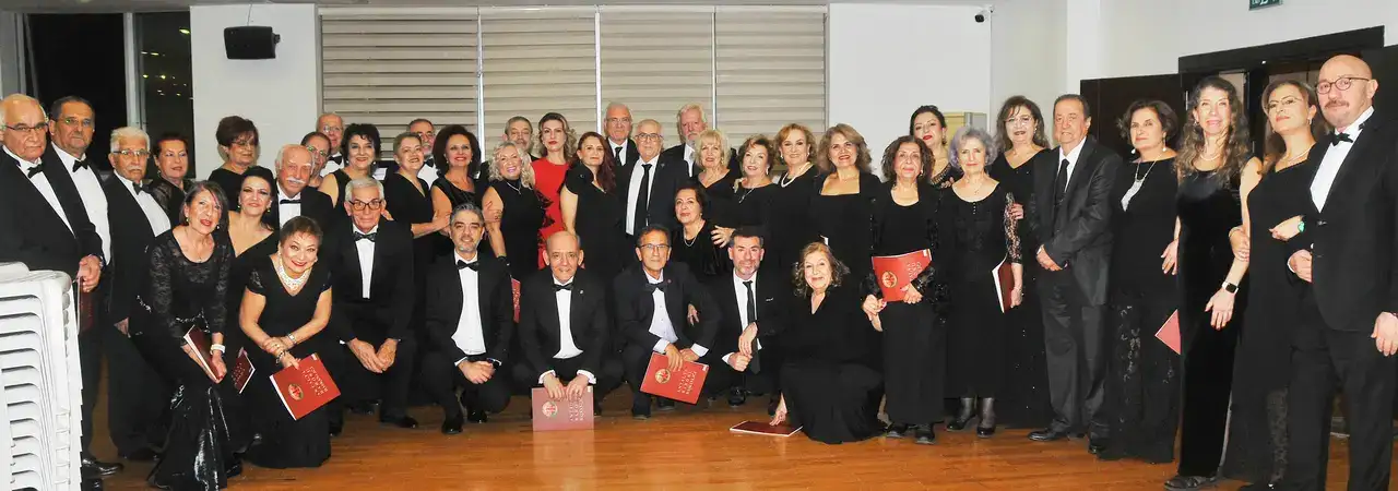 antalya-barosu-tsm-korosundan-duygu-yuklu-sarkilar