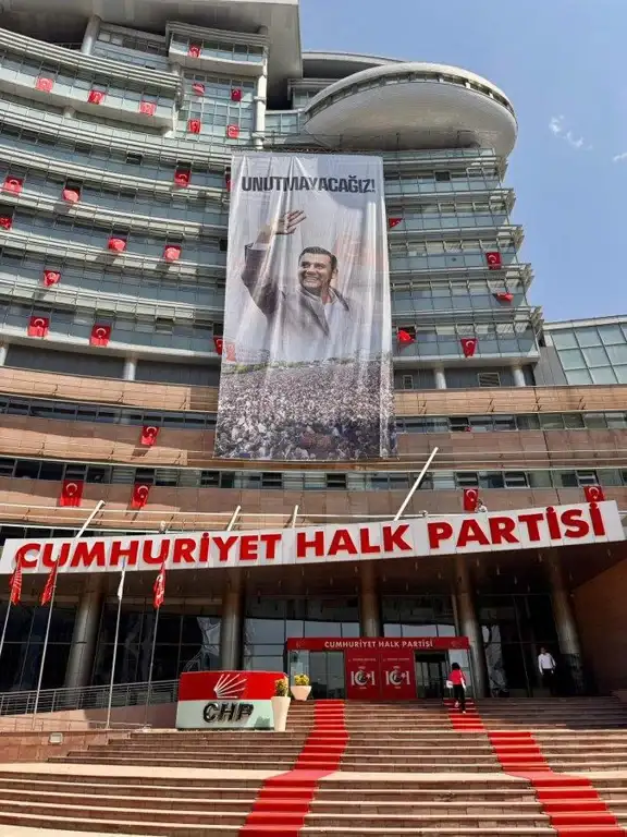 ferdi-zeybek