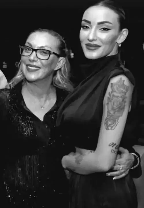 gullu-cinayeti-uzerine-profesorden-carpici-sozler-anne-evlat-iliskisi-zehirlenirse