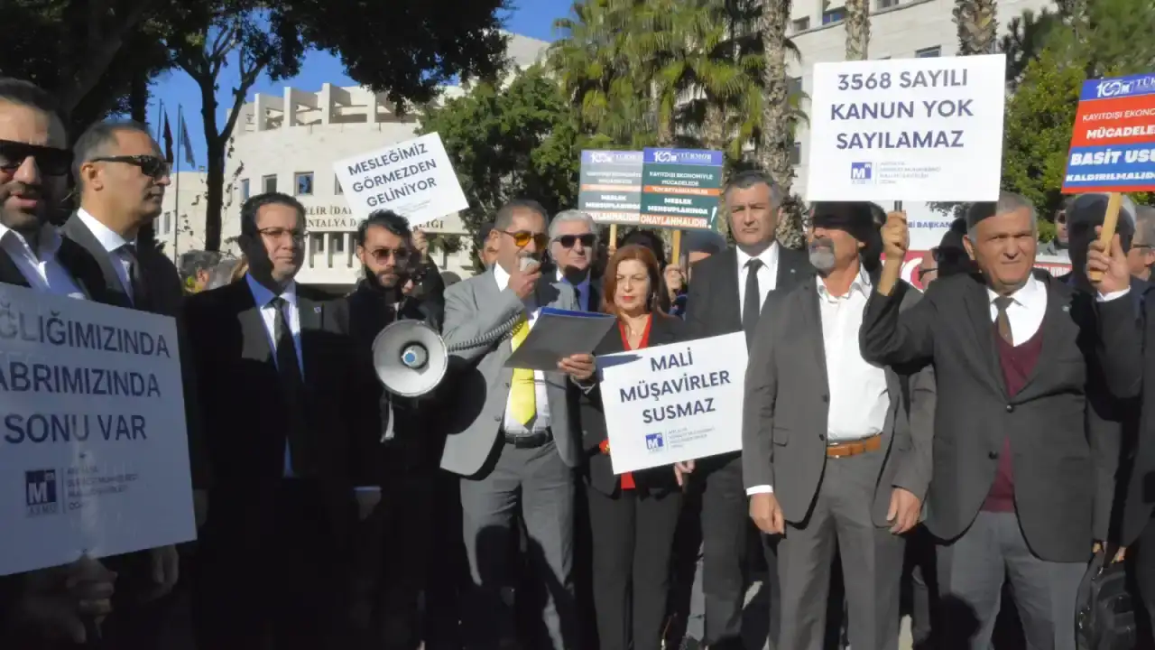 antalyada-mali-musavirler-yetki-gaspina-isyan-etti