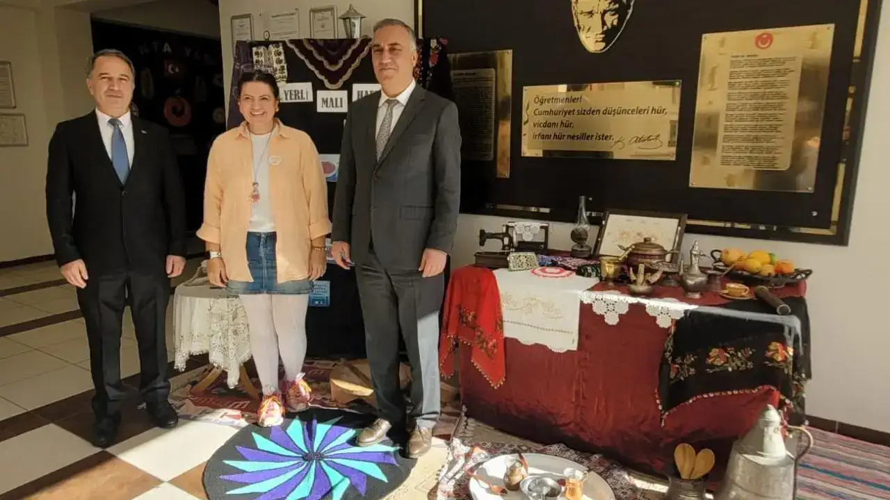 antalyada-yerli-mali-haftasi-cografi-isaretli-urunler-sahneye-cikti