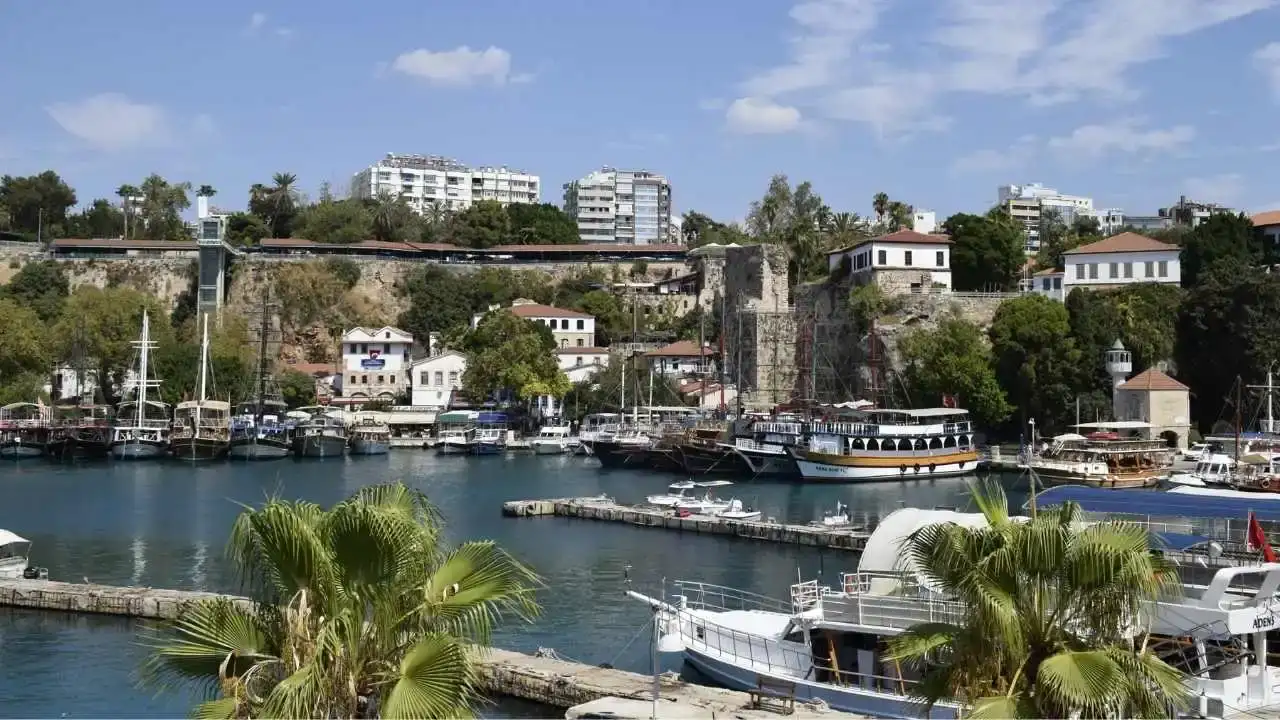 yabancilar-konut-tercihinde-antalyadan-vazgecmiyor