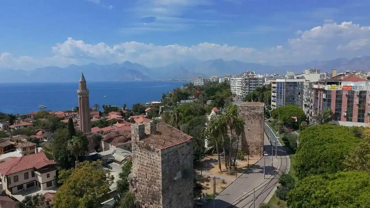 yabancilar-konut-tercihinde-antalyadan-vazgecmiyor